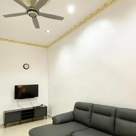 Chloe'S Homestay Kuala Terengganu Exterior photo